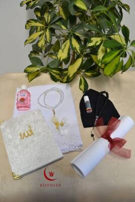 İmam Nikahı Hatıra Seti – Kadın ve Erkek İçin Özel Hediye Kutusu | Yasinli ve Tesbihli Nikah Seti - 1
