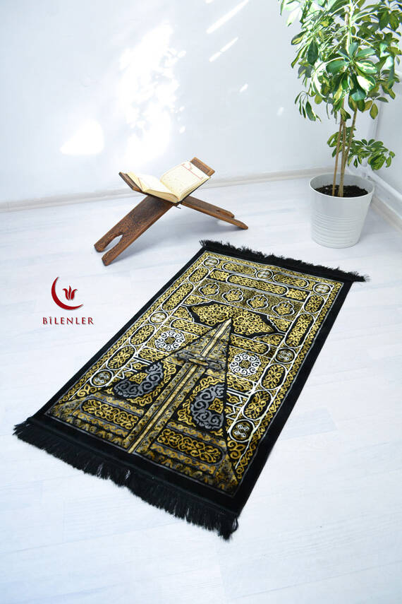 Kabe Kapısı Desenli Lüks Kadife Dokuma Seccade - 1