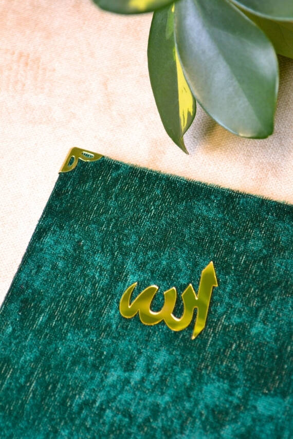 Kadife Kapaklı Allah Lafızlı Ekonomik Yasin Kitabı Yeşil - 12x17 cm, 80 Sayfa - 2