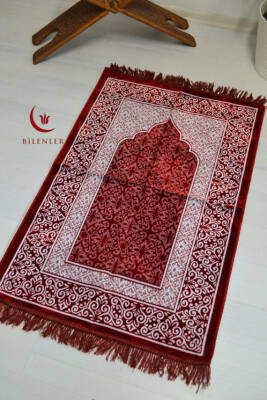 Kadife Seccade - 70x110 cm - Yumuşak ve Konforlu Kırmızı - 4