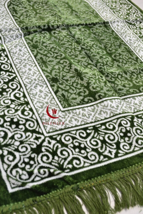 Kadife Seccade - 70x110 cm - Yumuşak ve Konforlu Yeşil - 2
