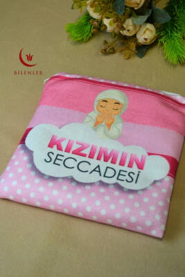 Kızımın Seccadesi – Çantalı Kız Çocuk Seccadesi(Pembe) - 5
