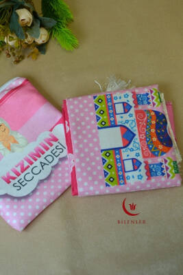 Kızımın Seccadesi – Çantalı Kız Çocuk Seccadesi(Pembe) - 3