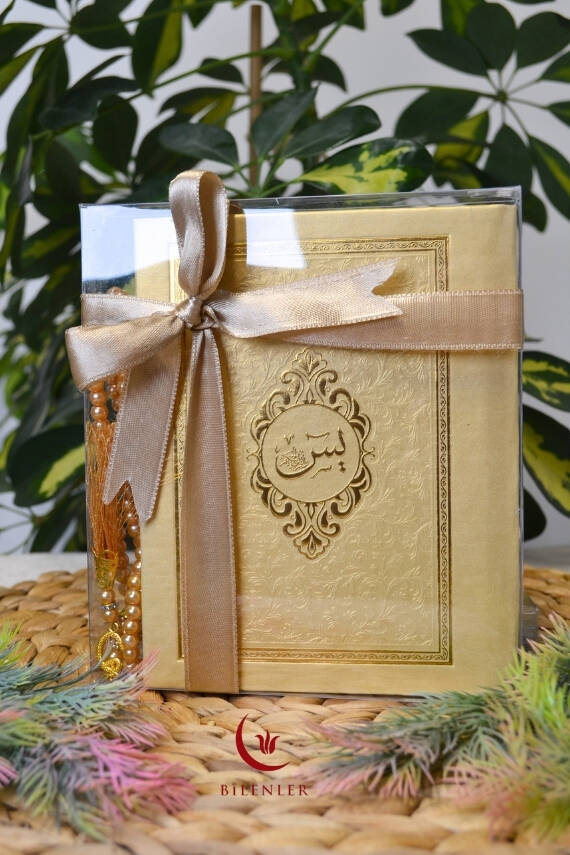 Kutulu İnci Tesbihli Yasin Kitabı Çanta Boy Termo Deri Kaplı Gold– Arapça, Türkçe Okunuşlu ve Mealli – 128 Sayfa | Hac Umre ve Mevlit Hediyeliği - 1