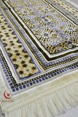 Lüks Kadife Seccade - 70x110 cm - Kalın Yumuşak Doku-Mihrap Desen Haki - 2