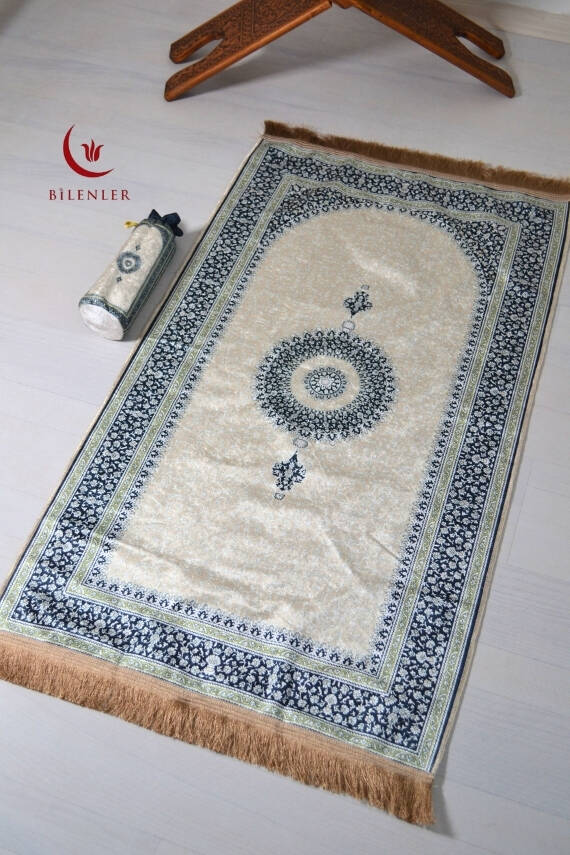 Mihrap Desenli İpek Dokulu Keseli Seccade Krem - 1