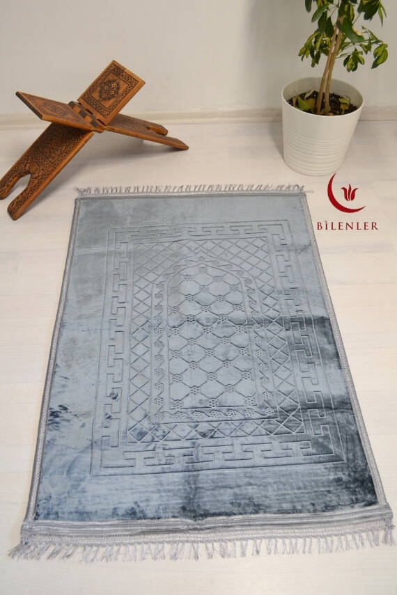 Peluş Seccade Gri - 80x120 cm - Ekstra Konforlu - Yumuşak ve Geniş Ölçülü - 1