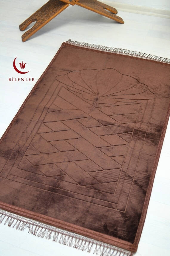 Peluş Seccade Kahverengi - 80x120 cm - Ekstra Konforlu - Yumuşak ve Geniş Ölçülü - 4