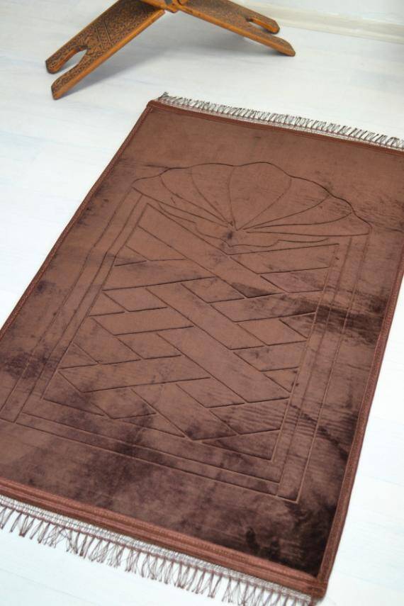 Peluş Seccade Kahverengi - 80x120 cm - Ekstra Konforlu - Yumuşak ve Geniş Ölçülü - 4