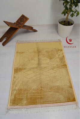 Peluş Seccade Sarı - 80x120 cm - Ekstra Konforlu - Yumuşak ve Geniş Ölçülü 