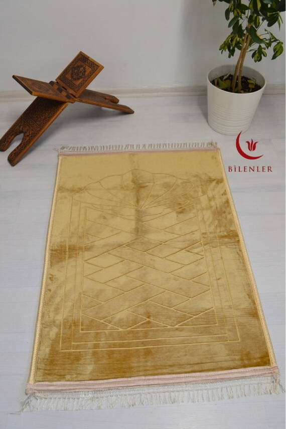 Peluş Seccade Sarı - 80x120 cm - Ekstra Konforlu - Yumuşak ve Geniş Ölçülü - 1