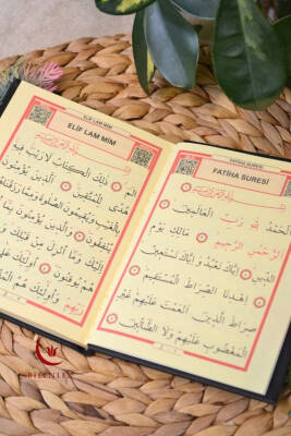 Yasin Kitabı Çanta Boy Termo Deri Kaplı Siyah– Arapça, Türkçe Okunuşlu ve Mealli – 128 Sayfa | Hac Umre ve Mevlit Hediyeliği - 2
